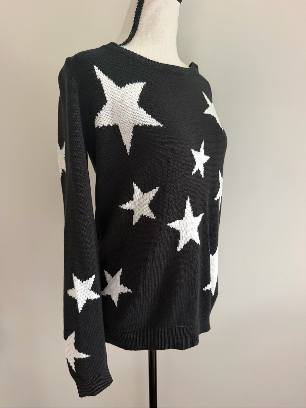 Adidas NEO Black Star-Print Sweater - Picture 6 of 13